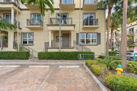 2617 NE 14th Avenue Wilton Manors FL 33334