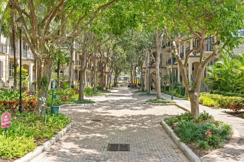 2617 NE 14th Avenue Wilton Manors FL 33334