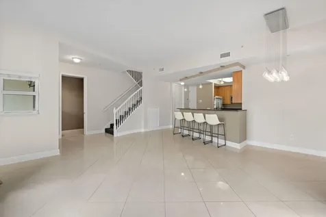 2617 NE 14th Avenue Wilton Manors FL 33334