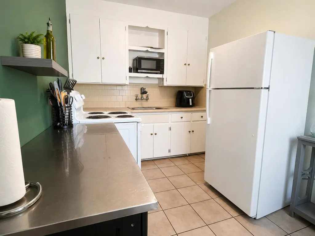 916 SW 8th Avenue Fort Lauderdale FL 33315