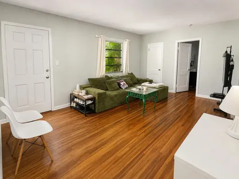 916 SW 8th Avenue Fort Lauderdale FL 33315
