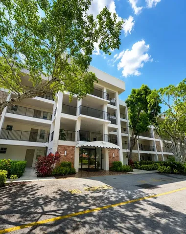 2900 N Palm Aire Drive Pompano Beach FL 33069