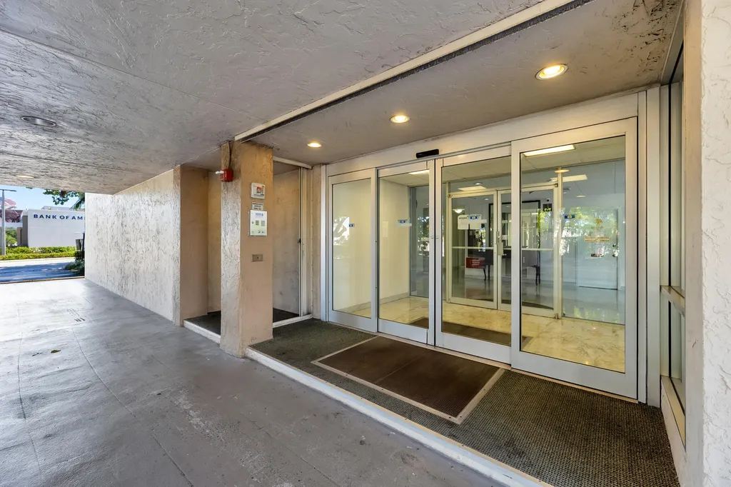 1625 SE 10th Avenue Fort Lauderdale FL 33316