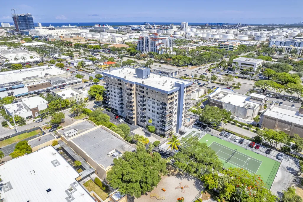 1625 SE 10th Avenue Fort Lauderdale FL 33316