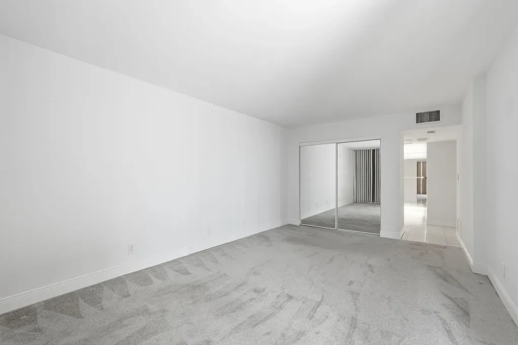 124 Lakeshore Drive North Palm Beach FL 33408