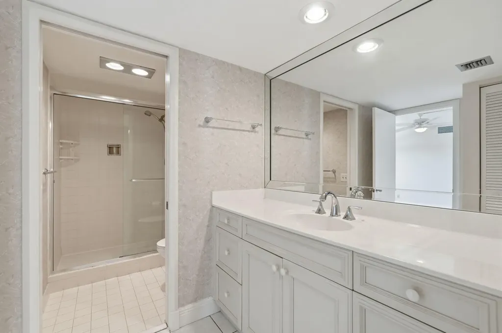 124 Lakeshore Drive North Palm Beach FL 33408
