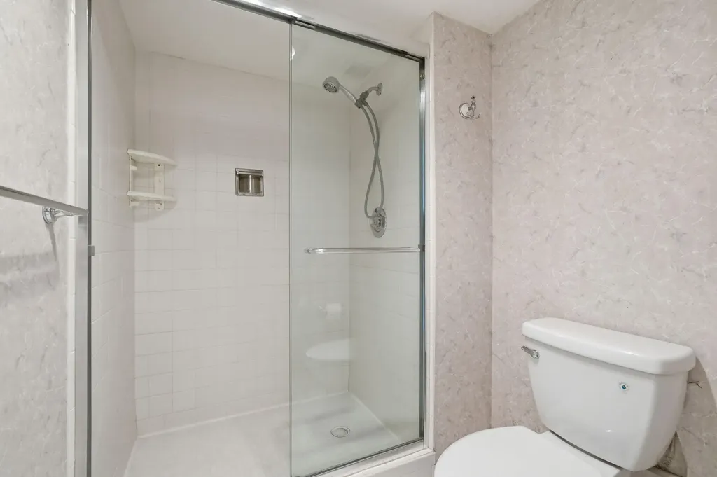 124 Lakeshore Drive North Palm Beach FL 33408