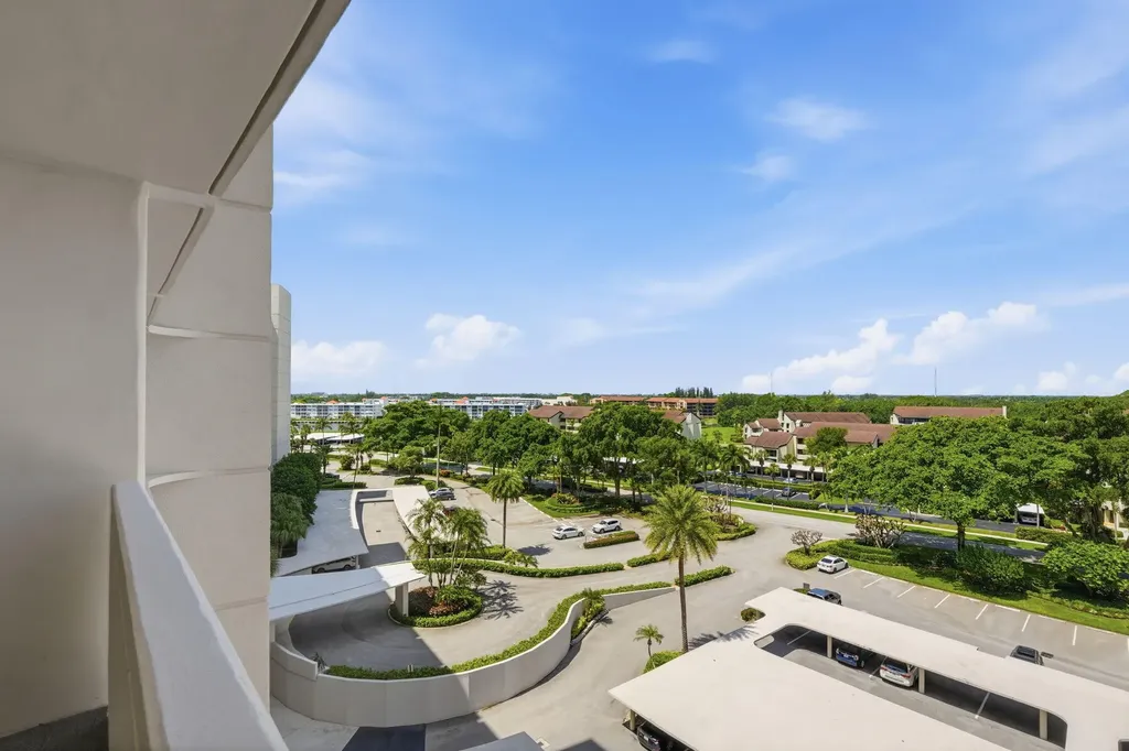 124 Lakeshore Drive North Palm Beach FL 33408