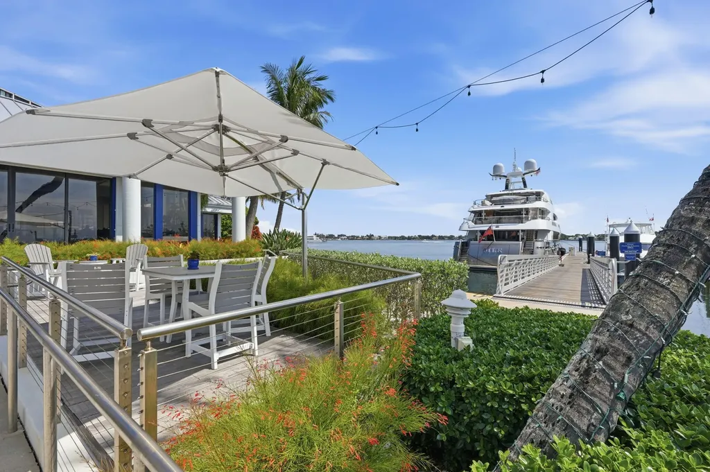 124 Lakeshore Drive North Palm Beach FL 33408