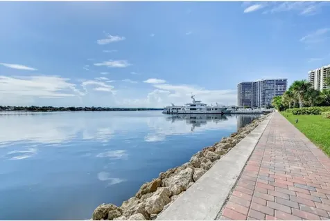 124 Lakeshore Drive North Palm Beach FL 33408