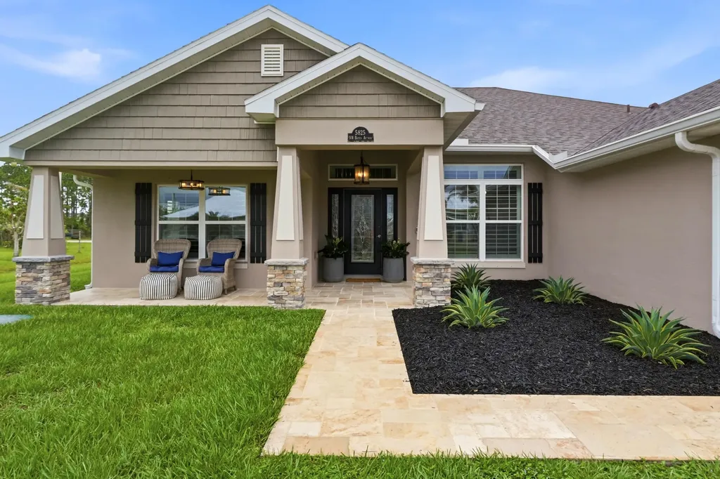 5825 NW Bates Avenue Port St Lucie FL 34986