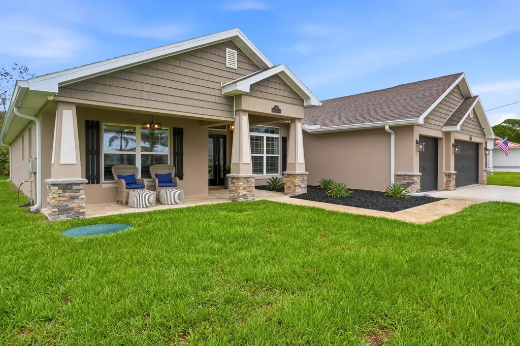 5825 NW Bates Avenue Port St Lucie FL 34986