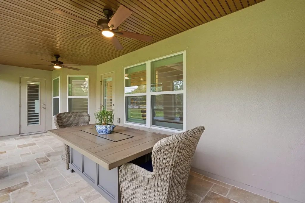 5825 NW Bates Avenue Port St Lucie FL 34986