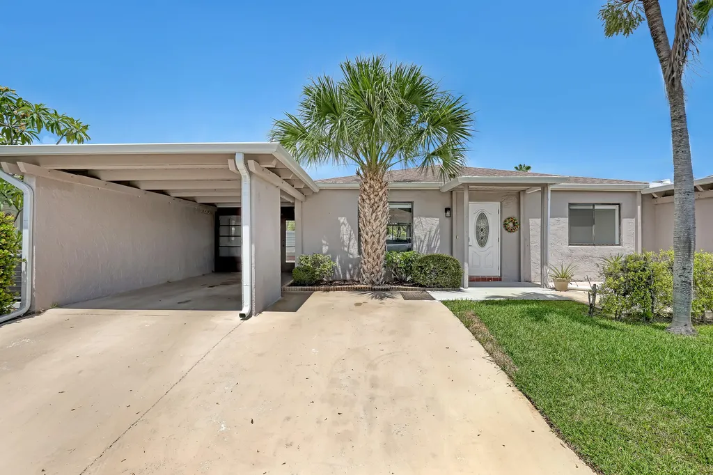 14735 Wildflower Lane Delray Beach FL 33446