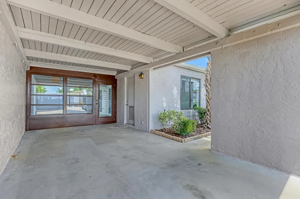 14735 Wildflower Lane Delray Beach FL 33446