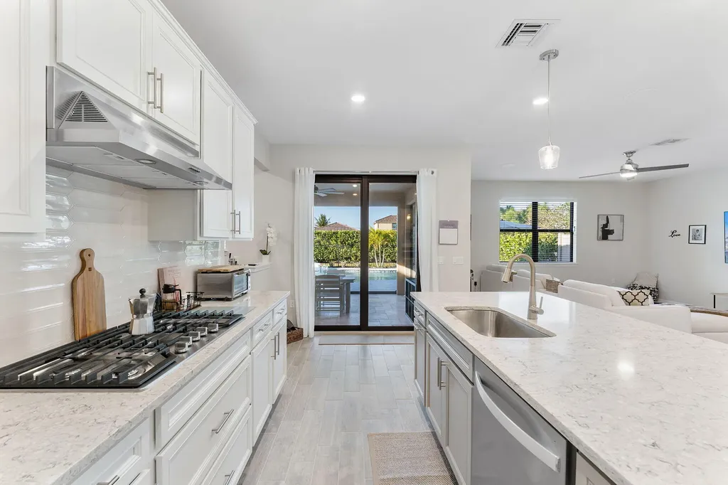 8623 Patron Lane Lake Worth FL 33467