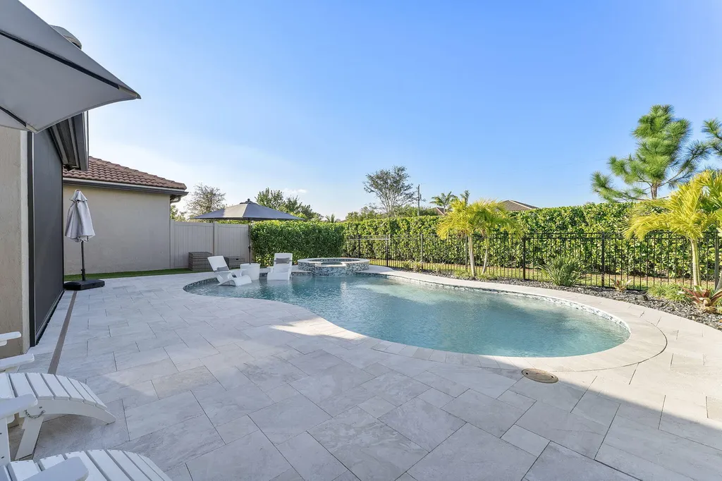 8623 Patron Lane Lake Worth FL 33467