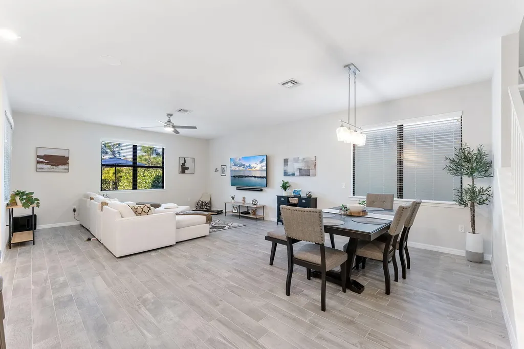 8623 Patron Lane Lake Worth FL 33467