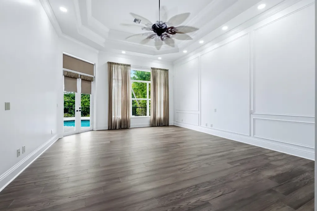 608 Inlet Road North Palm Beach FL 33408