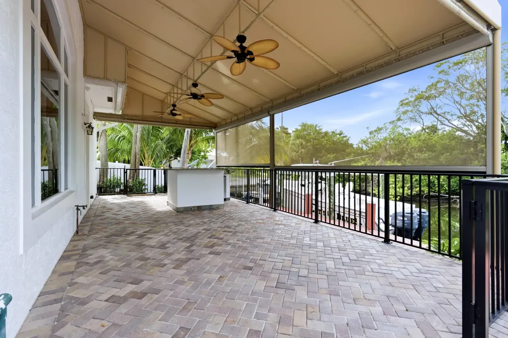 608 Inlet Road North Palm Beach FL 33408