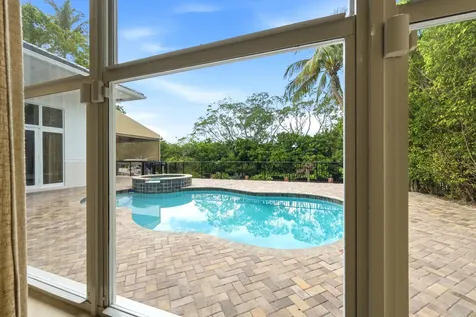 608 Inlet Road North Palm Beach FL 33408