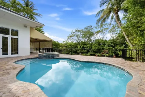 608 Inlet Road North Palm Beach FL 33408