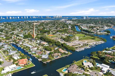 608 Inlet Road North Palm Beach FL 33408