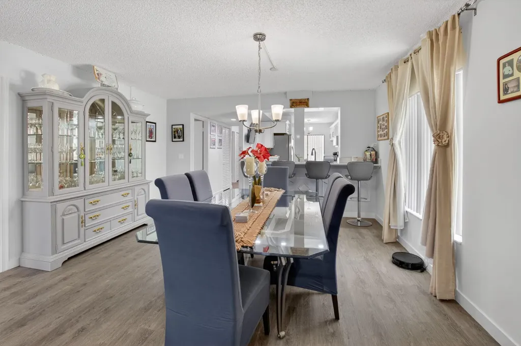 10187 Mangrove Drive Boynton Beach FL 33437