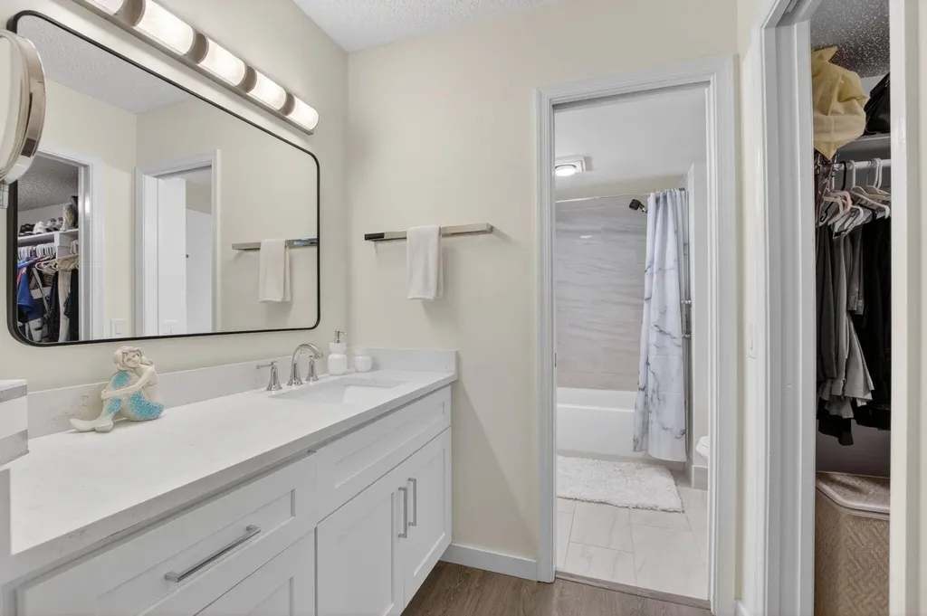 10187 Mangrove Drive Boynton Beach FL 33437