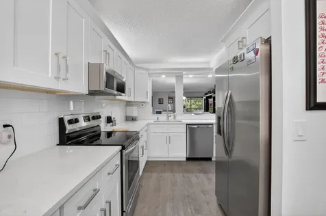 10187 Mangrove Drive Boynton Beach FL 33437