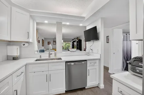 10187 Mangrove Drive Boynton Beach FL 33437