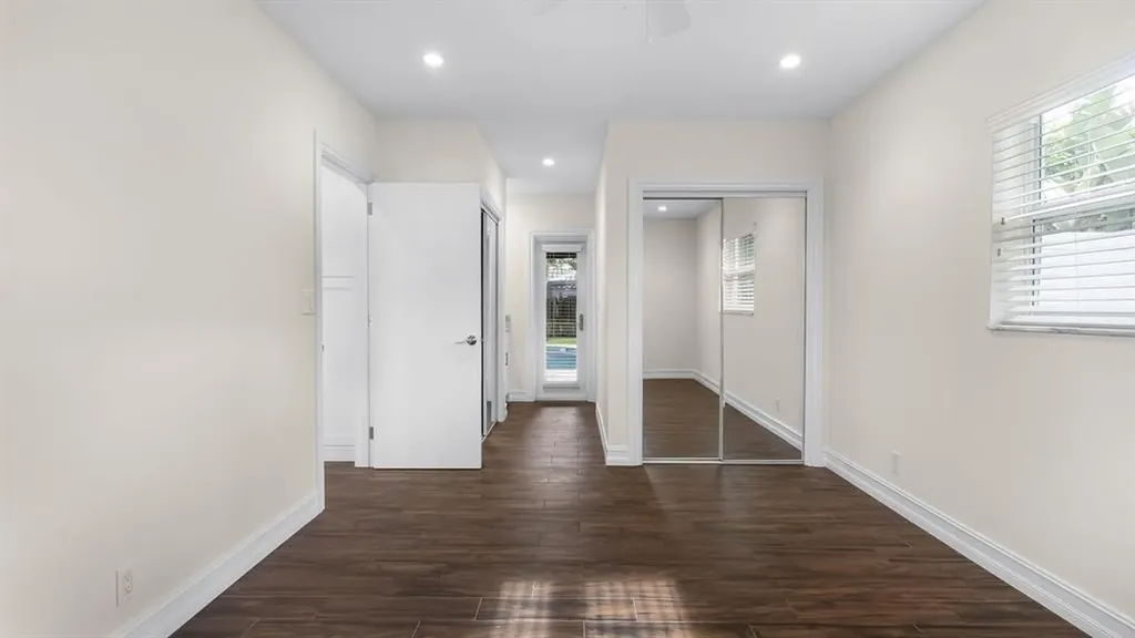 1041 SW 4th Street Boca Raton FL 33486
