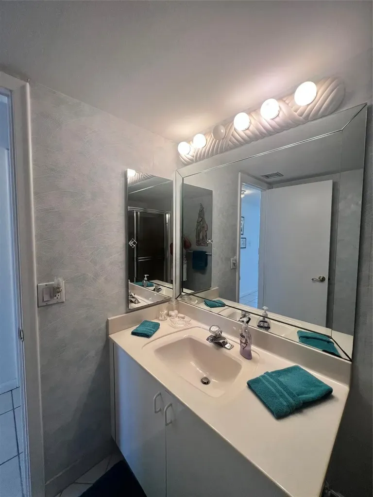 101 Briny Avenue Pompano Beach FL 33062
