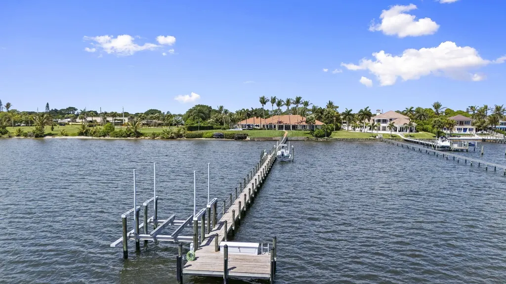 1771 SE Saint Lucie Boulevard Stuart FL 34996