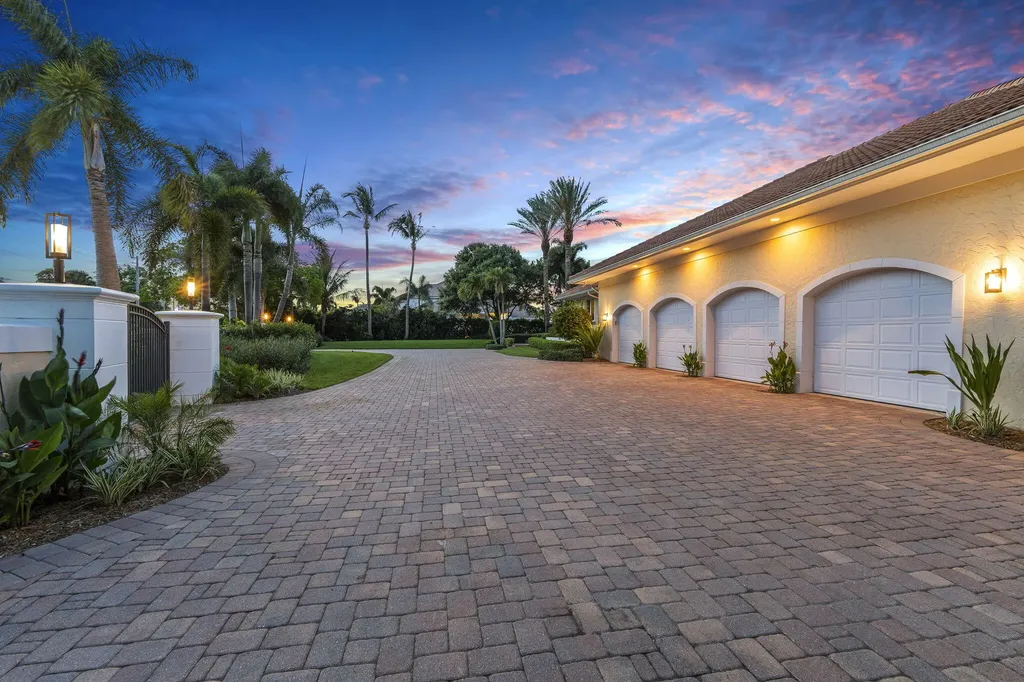 1771 SE Saint Lucie Boulevard Stuart FL 34996