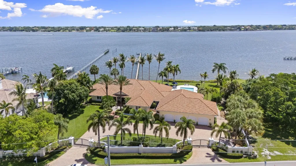 1771 SE Saint Lucie Boulevard Stuart FL 34996