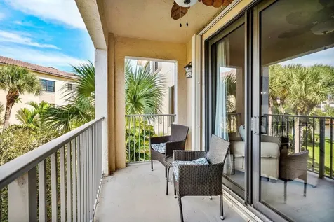 300 Uno Lago Drive Juno Beach FL 33408