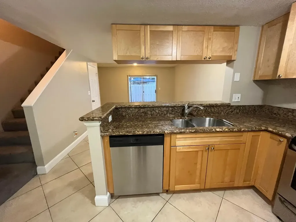2589 NE 15th Street Pompano Beach FL 33062