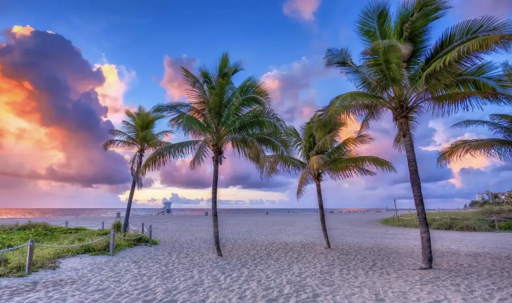2589 NE 15th Street Pompano Beach FL 33062