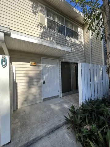 2589 NE 15th Street Pompano Beach FL 33062