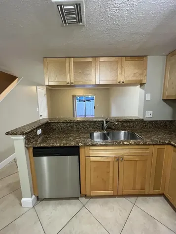 2589 NE 15th Street Pompano Beach FL 33062