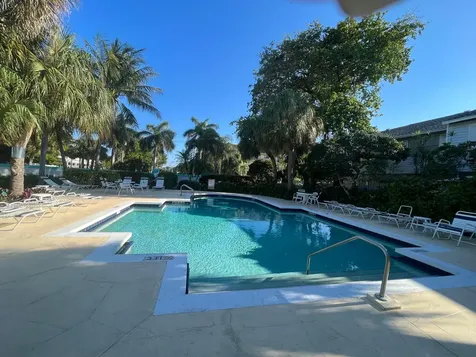 2589 NE 15th Street Pompano Beach FL 33062