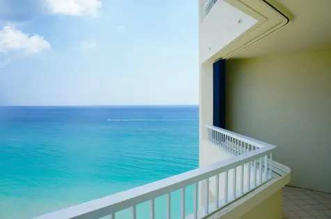 5070 N Ocean Drive Singer Island FL 33404