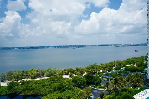 5070 N Ocean Drive Singer Island FL 33404