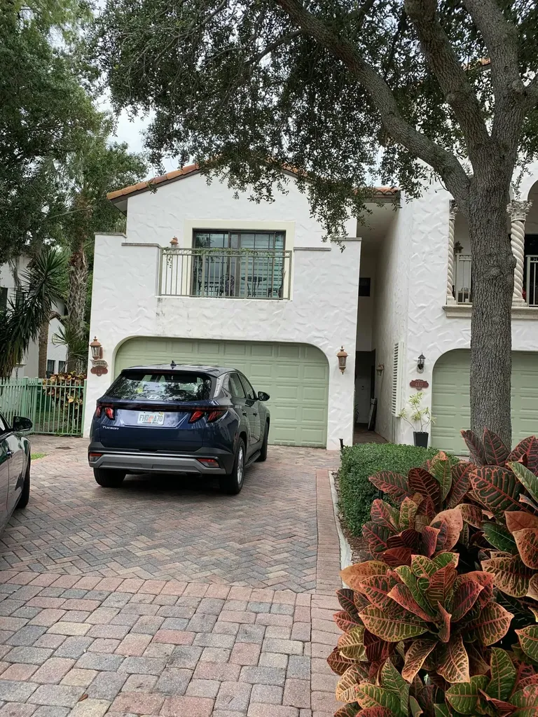 4419 Hidden Harbour Terrace Dania Beach FL 33312