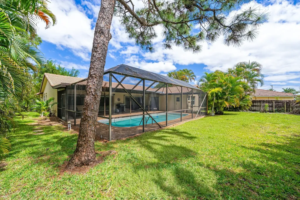 2493 Timbercreek Circle NW Boca Raton FL 33431