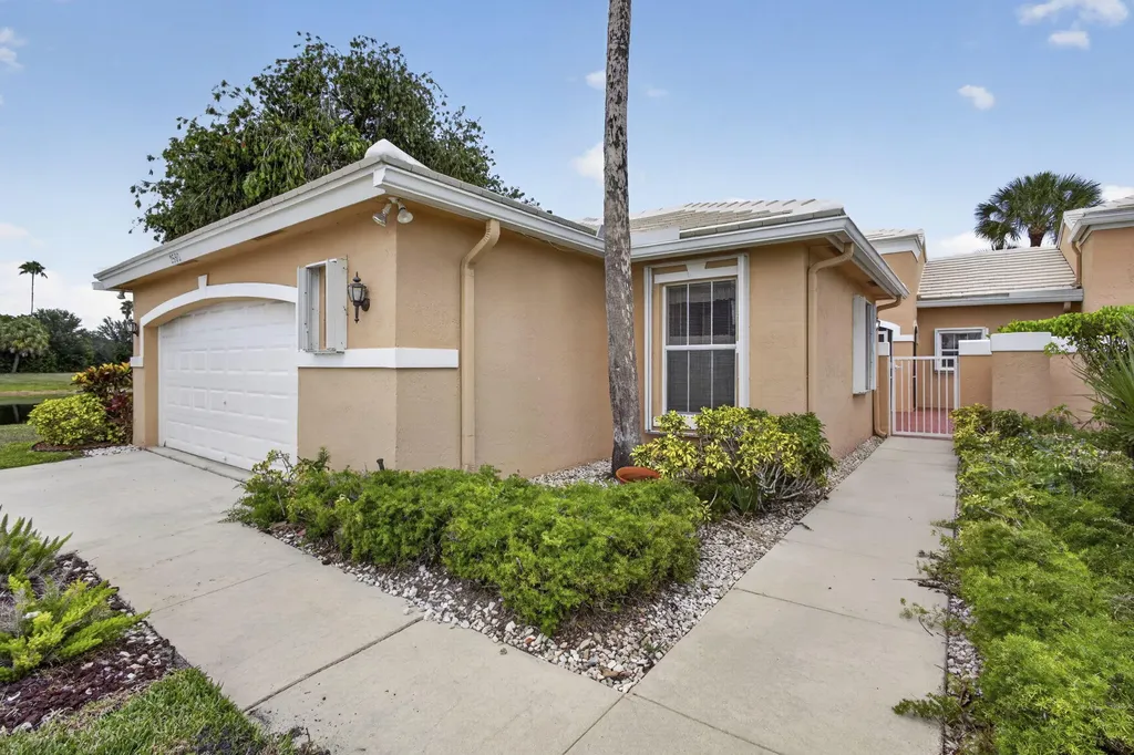 2580 Neaton Court Wellington FL 33414