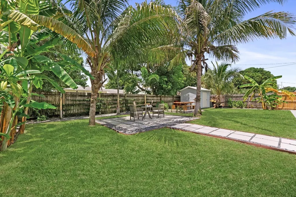350 Forest Hill Boulevard West Palm Beach FL 33405