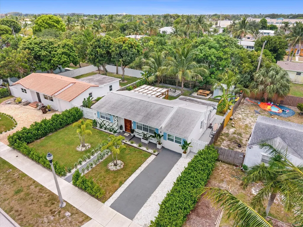 350 Forest Hill Boulevard West Palm Beach FL 33405