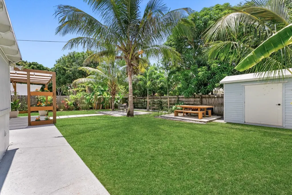 350 Forest Hill Boulevard West Palm Beach FL 33405